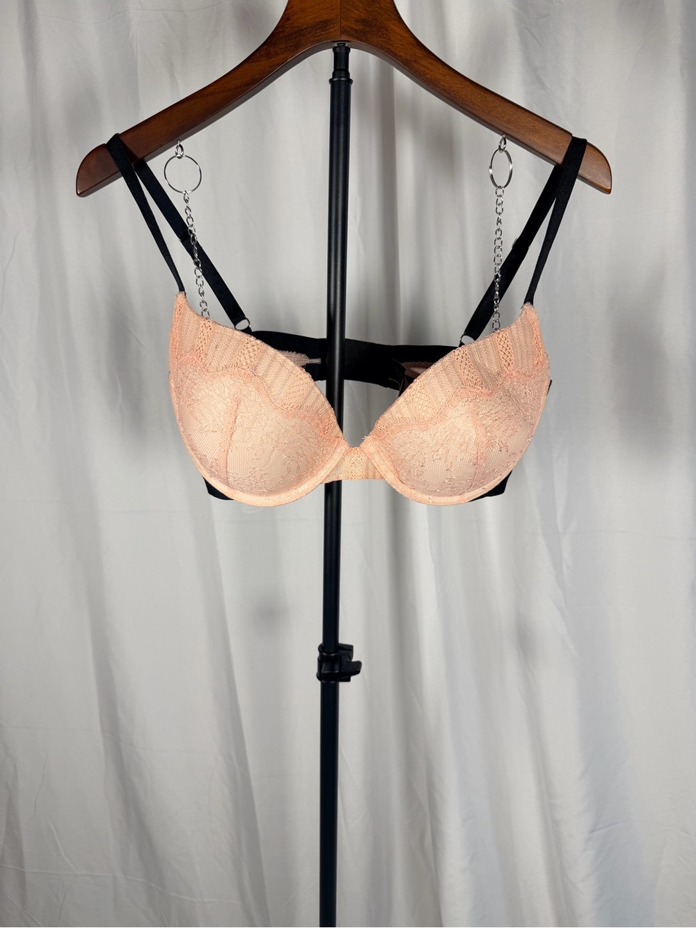 Victoria’s Secret Very Sexy Push-Up Bra